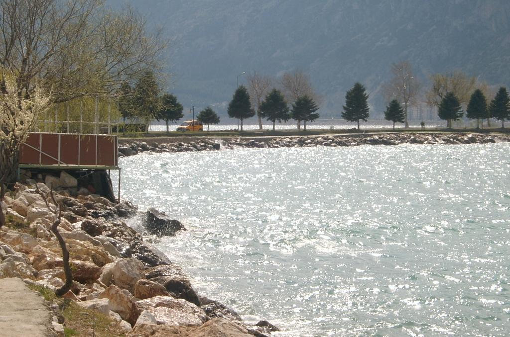 Sehsuvar Peace Pension Эгридир Экстерьер фото